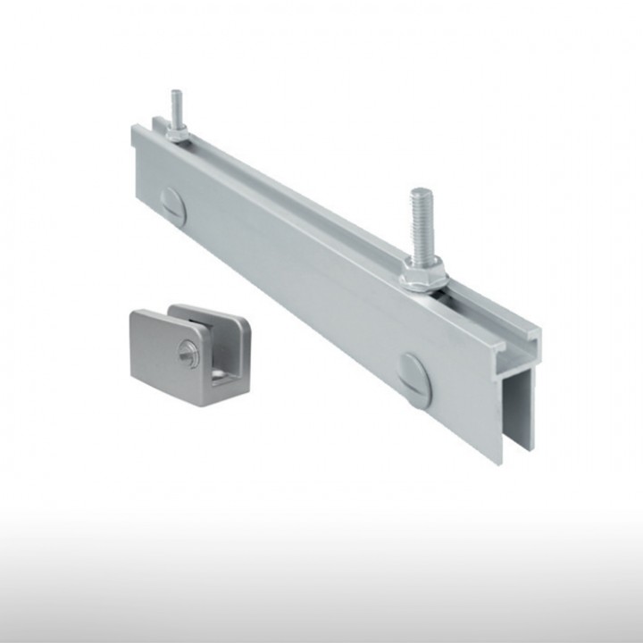 8002 | Continuous clamping profile for glass door